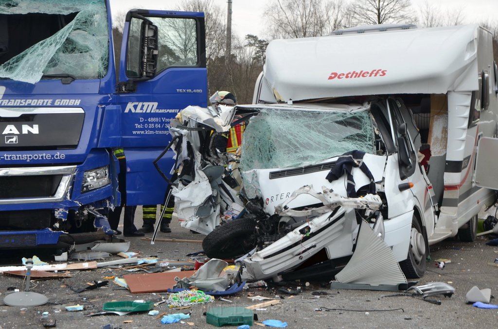 Schwerer VU A 1 Rich Saarbruecken kurz vor AK Leverkusen P026.JPG - Miklos Laubert